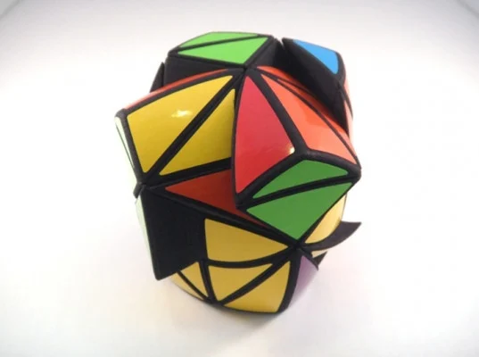 Các loại Rubik biến thể khó nhất thế giới 2